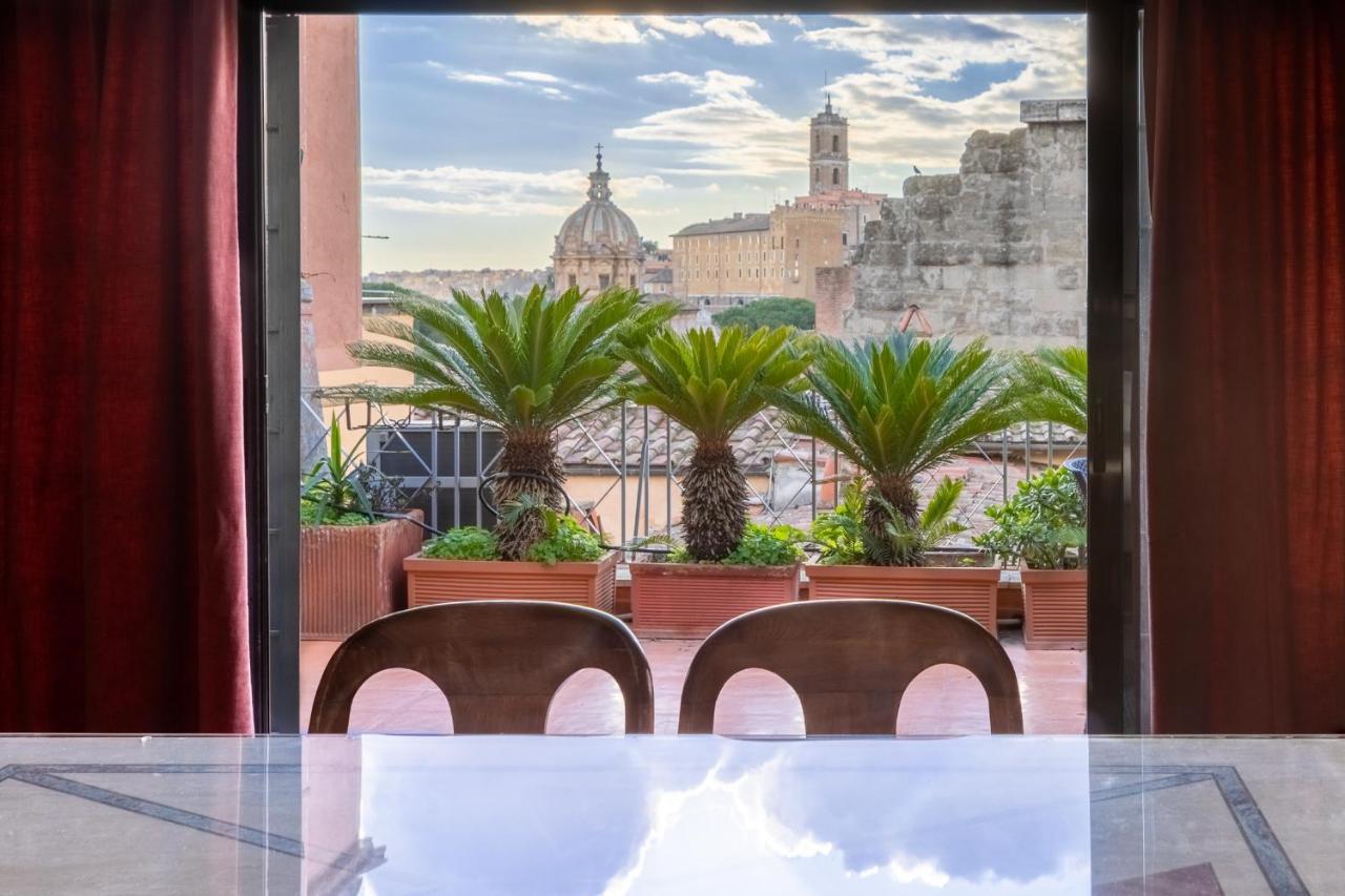 Iflat Incredible View Of The Roman Forum Exterior foto